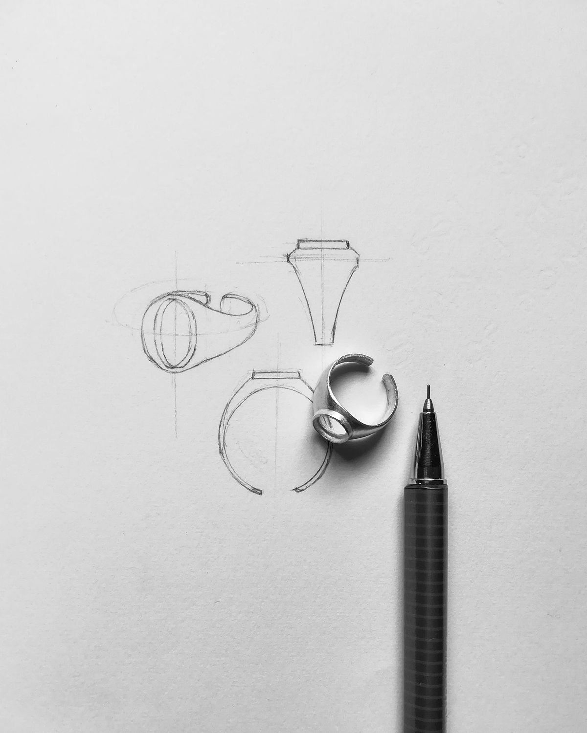 Jewellery design study in pencil and pen on paper, drawing 45.