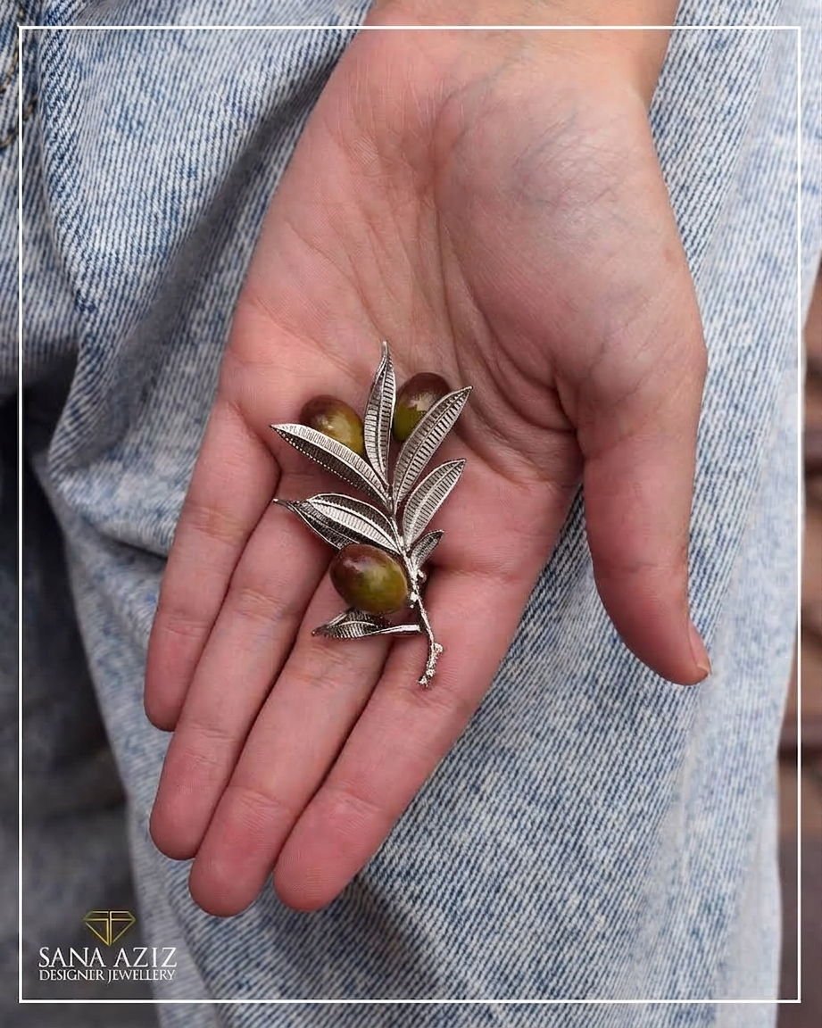 Olive Branch, Brooch, from the The Olive Branch collection.