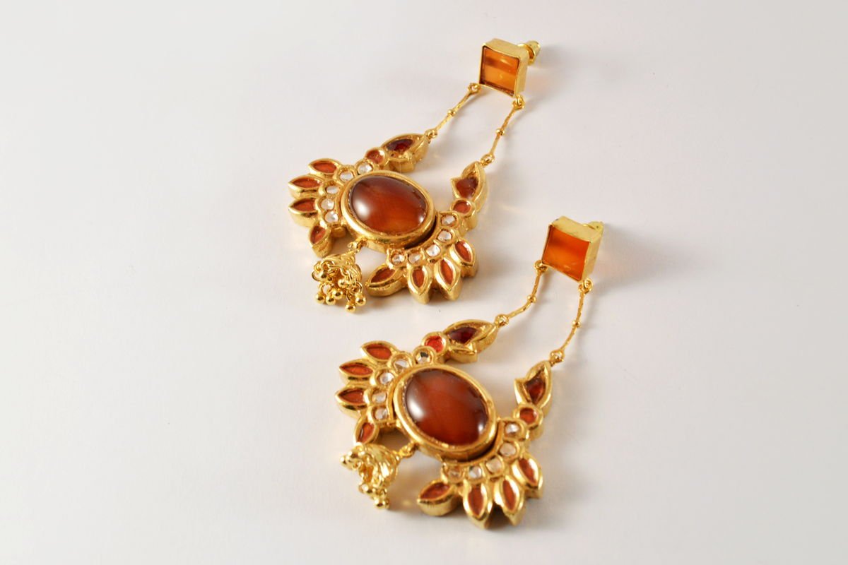 Crab Earrings with Aqiqs, from the Safari collection.